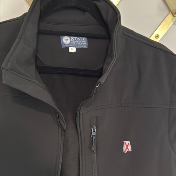 Black Softshell Vest - Picture 2 of 6